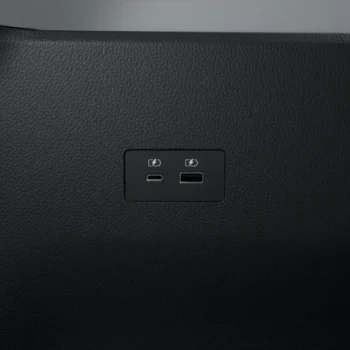 Destinator interior 16